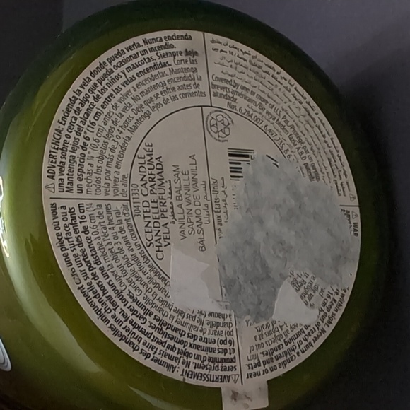 Bath & Body Works,White Barn Vanilla Balsam 3 Wick Candle. - Picture 5 of 7